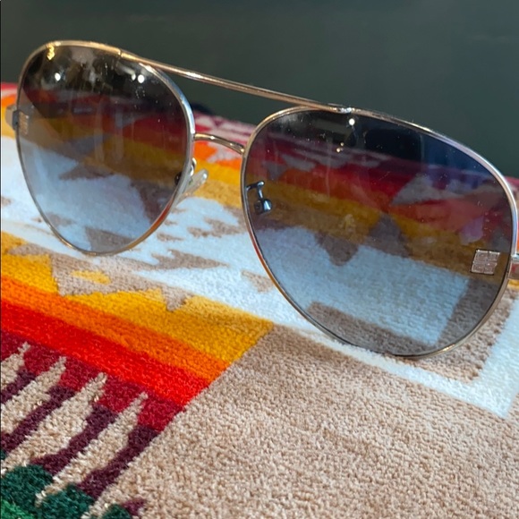 Givenchy aviators - Picture 3 of 10